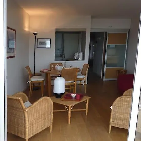 Pour 4/5 Personnes, Les Pieds Dans L'eau Apartament