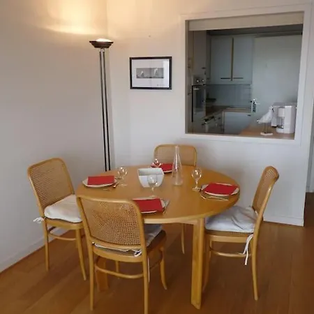 Pour 4/5 Personnes, Les Pieds Dans L'eau * La Baule-Escoublac