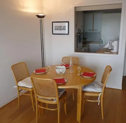 Pour 4/5 Personnes, Les Pieds Dans L'eau * La Baule-Escoublac